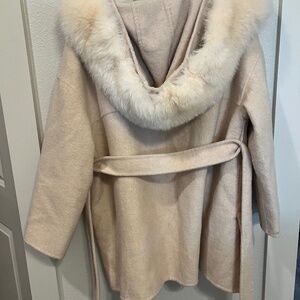 Wool and Cashmere Hooded Coat with Faux Fur Trim – Size S